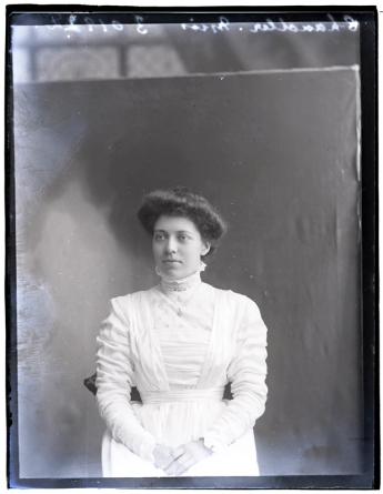 Miss Chandler, 1909